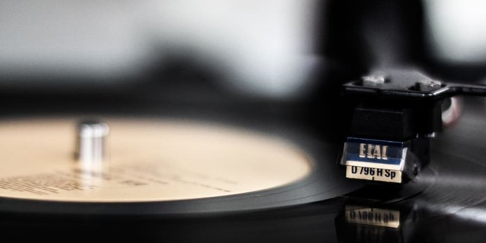 910x1365 HD wallpaper: vinyl, record, plate, music, analog, vintage, hifi
