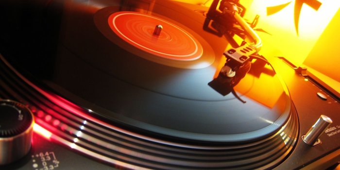 1920x1080 Music Gramophone Record Wallpapers Desktop Gramophone HD Wallpaper