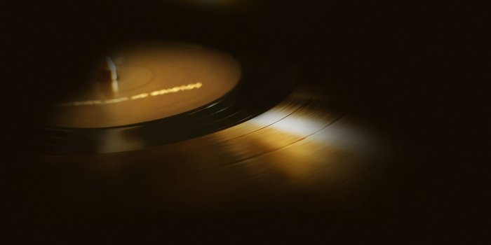 2560x1440 Phonograph record Dark Wallpapers | HD Wallpapers | ID #26916