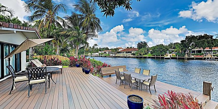1024x768 Luxe Waterfront Home: Pool, Boat Dock, Near Beach home, Fort