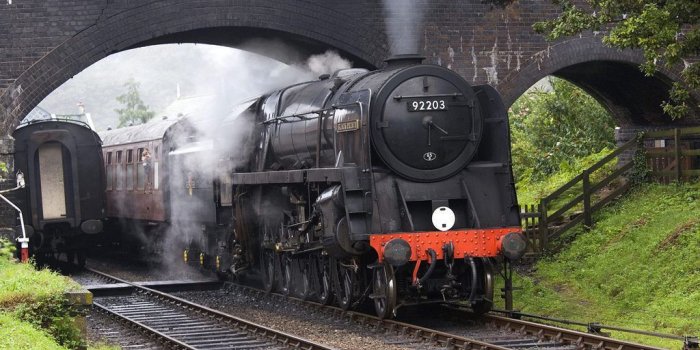 1024x768 44+] Steam Train Wallpaper Desktop on WallpaperSafari