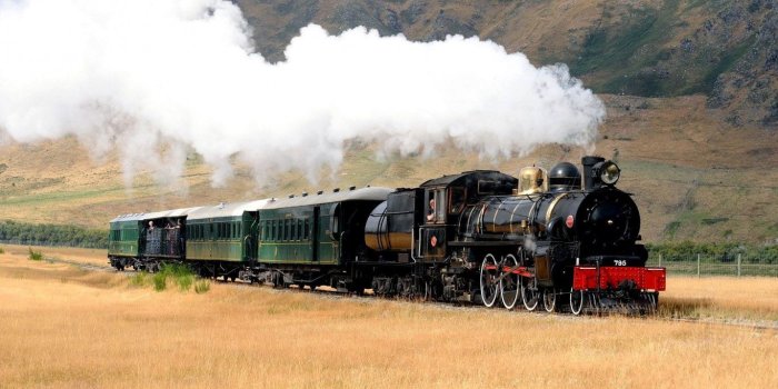 1366x768 A Beautiful Roundup of Train Wallpapers - DesignDune