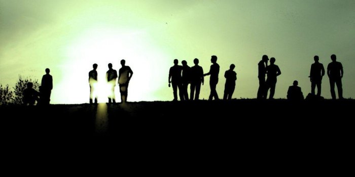 1152x720 Wallpapers Of People