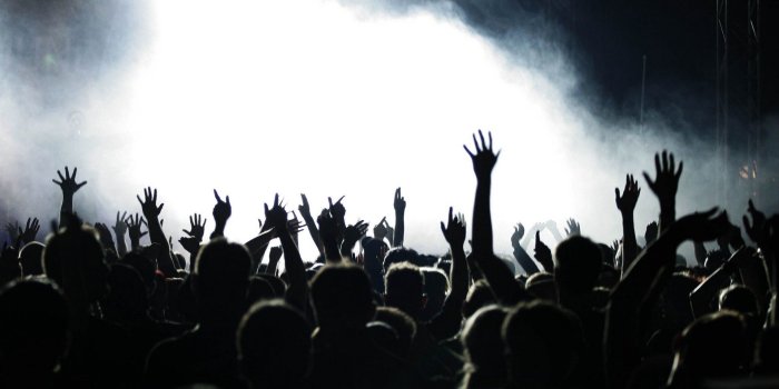 1920x1080 49+ Concert Crowd Wallpapers on WallpaperPlay