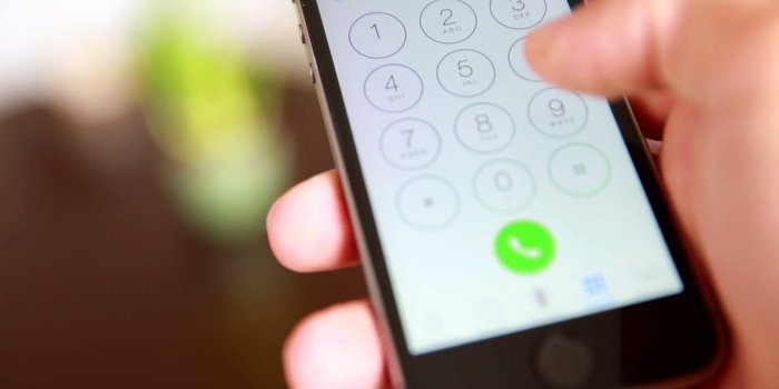 1920x1080 dialing-number-on-smart-phone_sew-ijzdl_thumbnail-full01 - WQKT