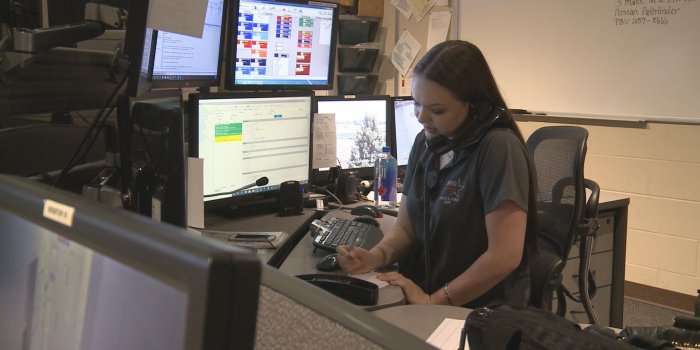 1920x1080 Cell phones accidentally dialing 911 on the rise in Iowa