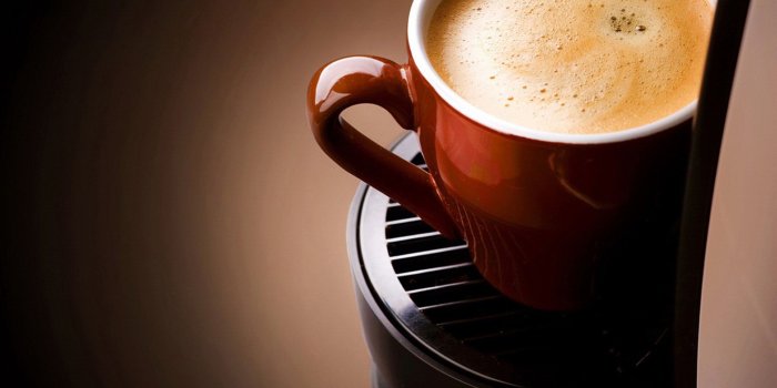 2160x1920 Warm Coffee Cup Lock Screen 2160x1920 Samsung Galaxy S5 Wallpapers