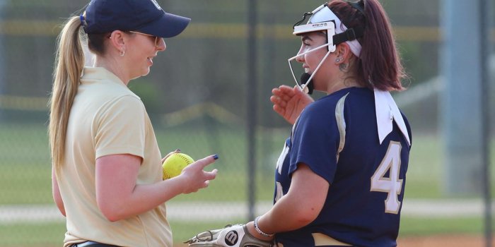 1920x1080 Diamond Dynamics to Host Weekly Softball Clinics & Pitchers