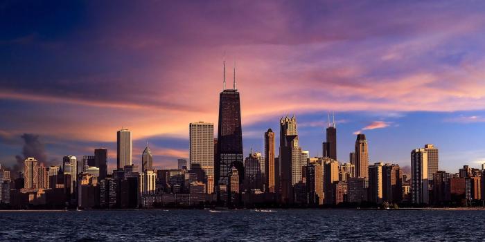 1920x1080 Wallpaper Chicago, Illinois, city, river, skyscrapers, evening