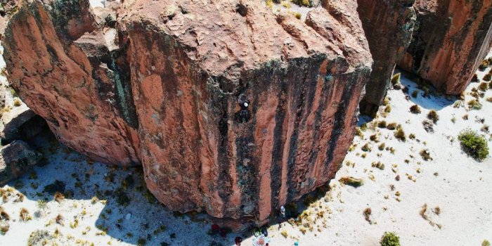 1024x768 Climbing from Chile to Mexico - Cheap World Traveler