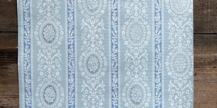 3024x4032 Vintage Wallpaper - Marie Antoinette – Rose Mille
