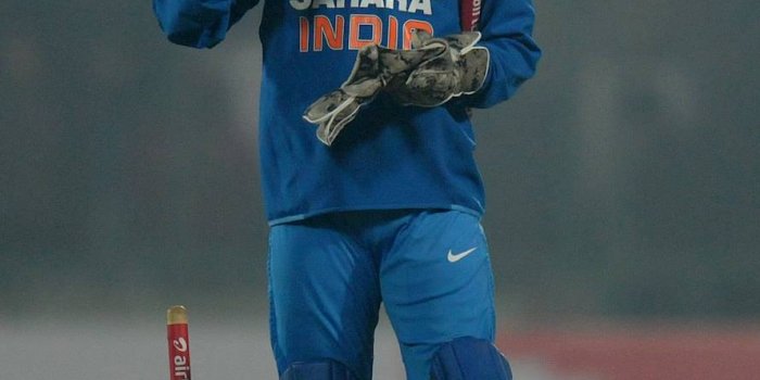 890x1126 Ms - Dhoni Wallpapers For Android (#300576) - HD Wallpaper