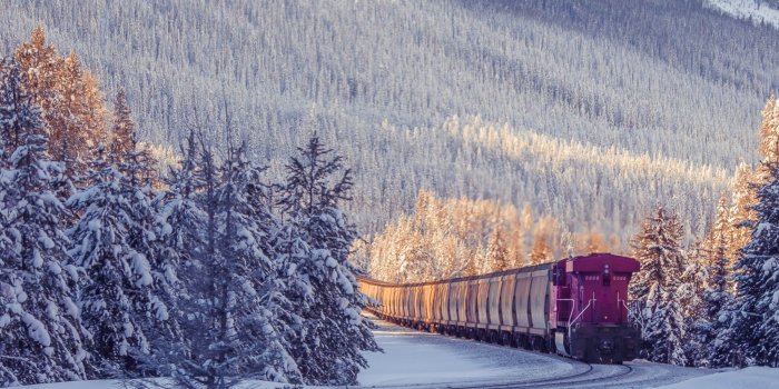 2048x1365 The 50 Best Winter Wallpapers - Snow Backgrounds | 50 Best