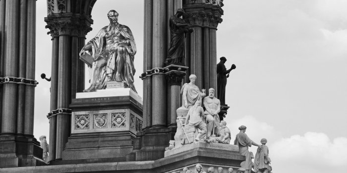 2880x1800 Download 2880x1800 Albert Memorial, London, Statue, Monochrome