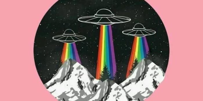 720x1280 Aliens uploaded by Victoria Gorostide on We Heart It | Rainbow
