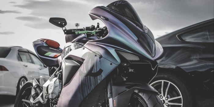2560x1440 Download wallpaper 2560x1440 motorcycle, bike, racing, speed