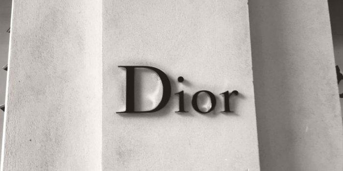 850x1133 Dior Wallpaper posted by Ryan Johnson