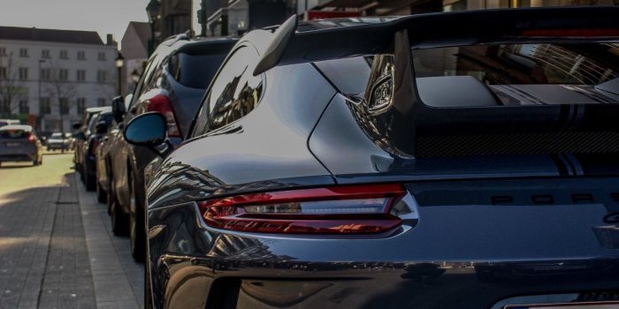 1280x1920 Porsche 911 991.2 GT3 phone wallpaper.