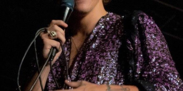 1242x2208 iPhone Harry Styles Wallpapers - Top Free iPhone Harry Styles Backgrounds -  WallpaperAccess