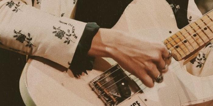 720x1280 harry styles lockscreen | Tumblr