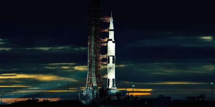 1280x800 45+] Saturn V Wallpaper on WallpaperSafari
