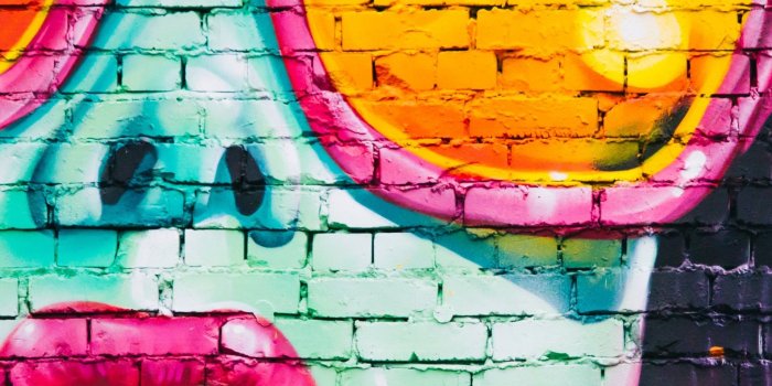 2048x2732 Girl With Sunglasses Graffiti Wallpaper - iPhone, Android & Desktop  Backgrounds