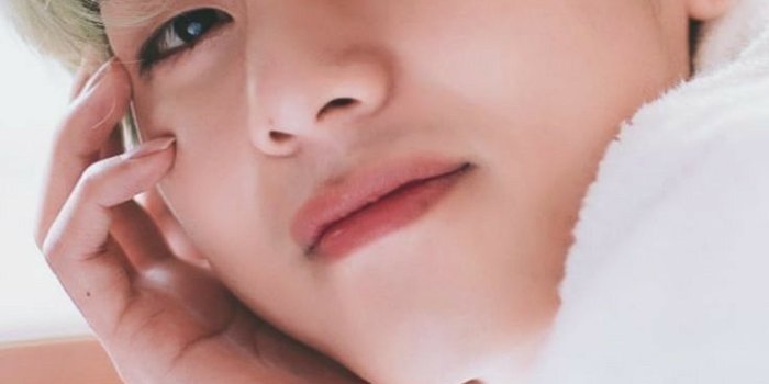 736x1308 TAEHYUNG Naver x Dispatch - White Day Special Lockscreen // Wallpapers |  Selebritas, Selebriti, Gambar wajah