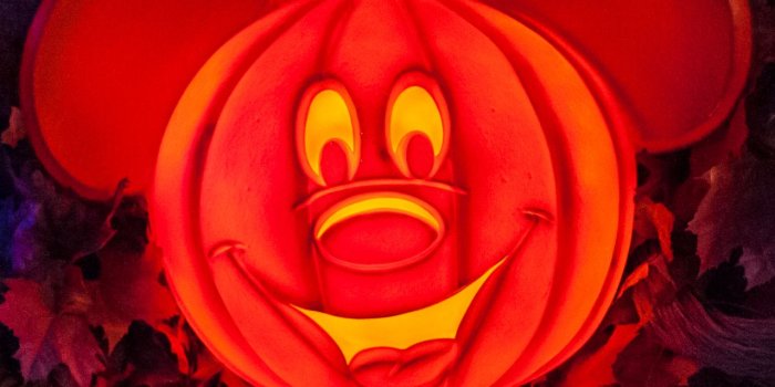 1278x1921 PHOTOS: New Halloween PhotoPass Wallpapers Now Available from Walt Disney  World and Disneyland Resort - Disneyland News Today