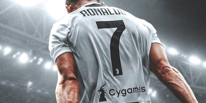 1080x1920 Cristiano Ronaldo Celebration Wallpaper Juventus