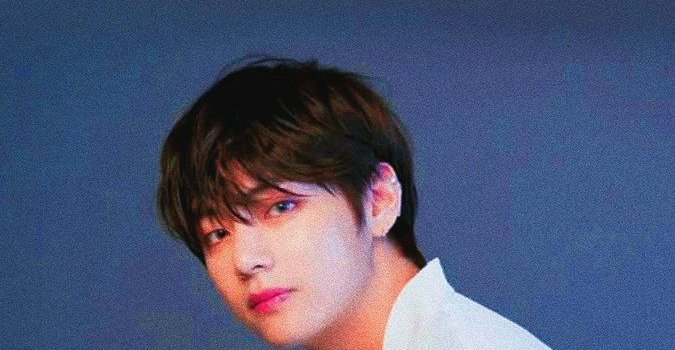 675x1200 Bts Taehyung Wallpaper posted by Ethan Anderson