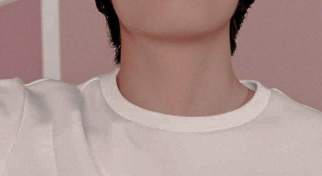 641x1281 taehyung wallpaper in 2020 | Kim taehyung wallpaper, V taehyung, Taehyung