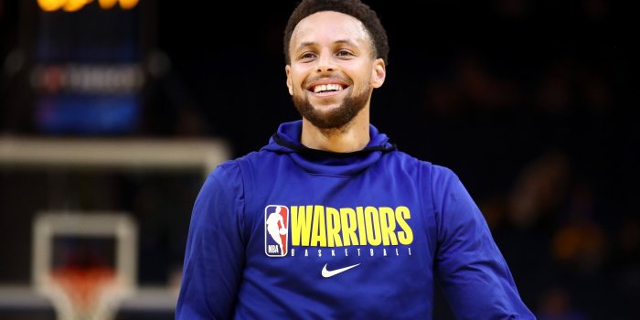 2560x1440 Under Armour Thinks Steph Curry Can Be the Next Michael Jordan | GQ