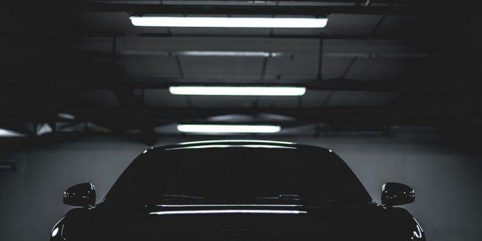 1000x1501 parked black car photo – Free Car Image on Unsplash