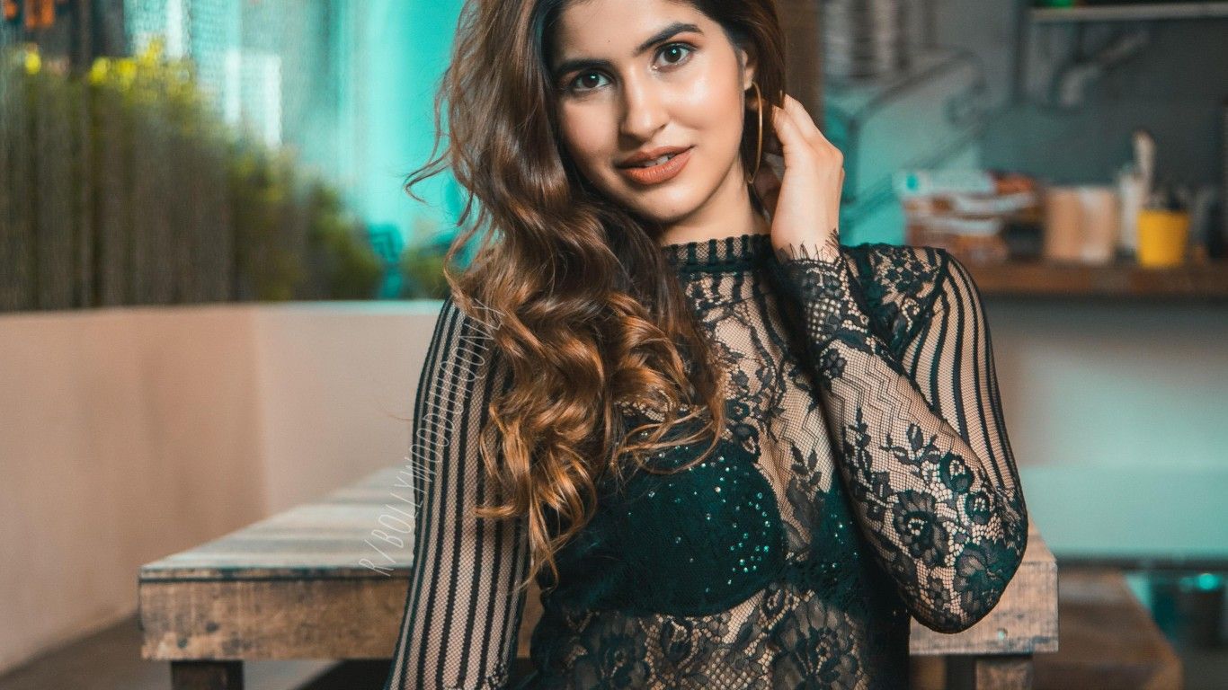 1366x768 Sakshi Malik 4K Wallpaper, Indian actress, Bollywood actress, Hot model,  People, #2023