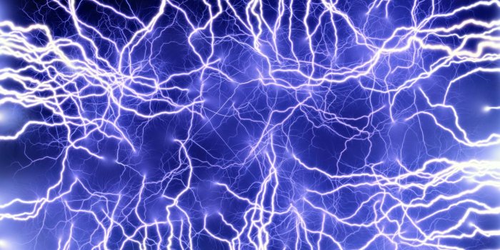 1920x1080 47+] Blue Thunder Wallpaper on WallpaperSafari