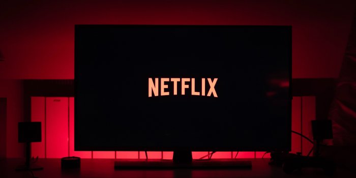 4016x6016 Netflix HD Wallpapers - Top Free Netflix HD Backgrounds - WallpaperAccess