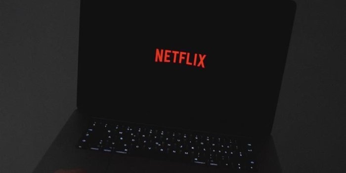828x1792 Netflix Wallpaper posted by Ryan Cunningham