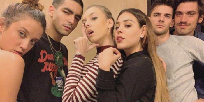 1086x1931 Elite Netflix Wallpapers