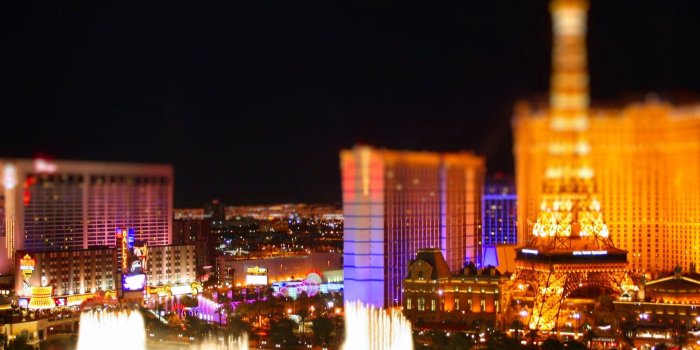 1920x1080 Las Vegas Strip at night HD Wallpaper | 1920x1080 | ID:39032 -  WallpaperVortex.com