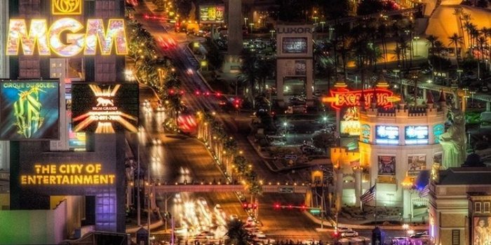 750x1334 Iphone Xs Max Las Vegas Wallpaper