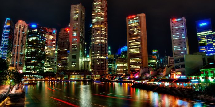 2560x1600 44+] Las Vegas Screensavers Wallpaper Free on WallpaperSafari