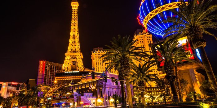 1600x1143 72+] Las Vegas Background Pictures on WallpaperSafari