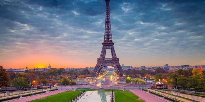 2560x1700 Download 2560x1700 France, Eiffel Tower, Scenic, Dark Clouds, Paris  Wallpapers for Chromebook Pixel - WallpaperMaiden