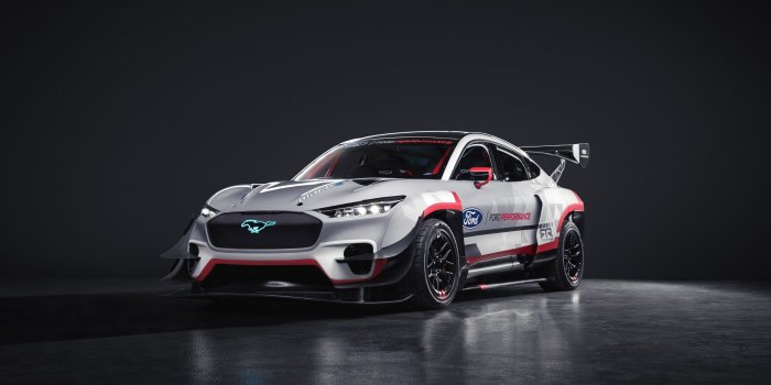 2560x1440 2020 Ford Mustang Mach-E 1400 Concept Wallpapers | SuperCars.net