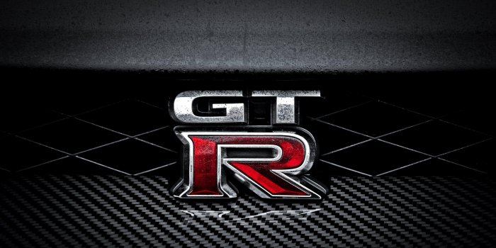 3840x2160 GTR Logo Wallpapers