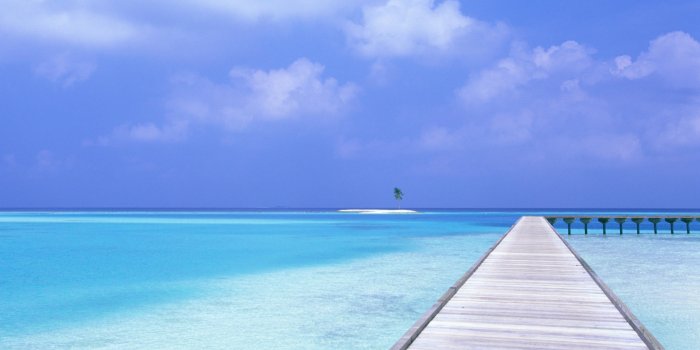 1680x1050 Blue Sky Blue Water Wallpapers in jpgall-free-download.com