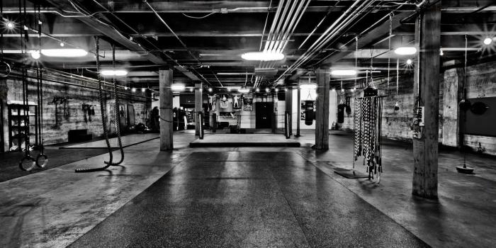 2048x1430 Monochrome Gym Wallpaper 66601 2048x1430px