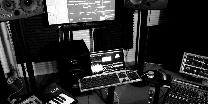 2048x1536 Music Studio Wallpapers - Top Free Music Studio Backgrounds -  WallpaperAccess