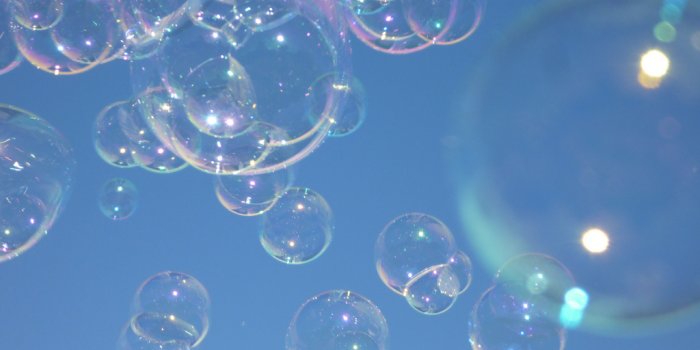 1024x768 Best 60+ Bubble Backgrounds That Move on HipWallpaper | Remove Wallpaper,  Remove Backgrounds and Bust a Move Wallpaper
