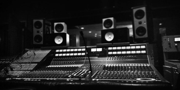 3840x2160 8Z2K1QI Studio Wallpaper 3840x2160 - Picserio.com